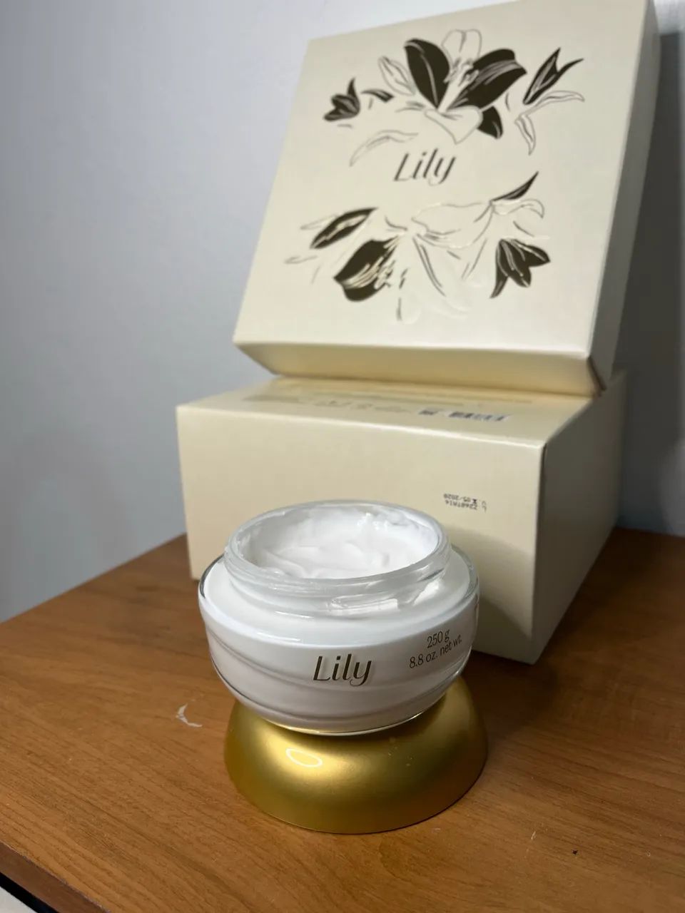 Kit lily (perfume + hidratante) - Foto 3