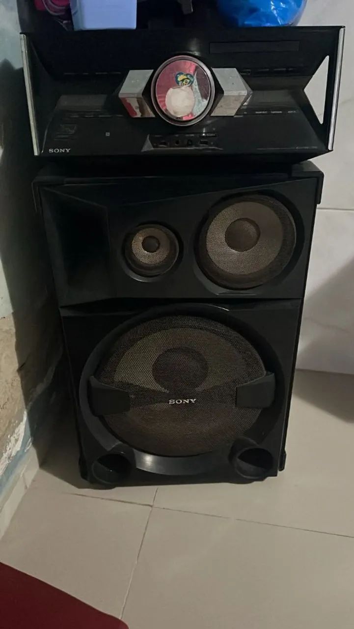 Vende-se Caixa de som !