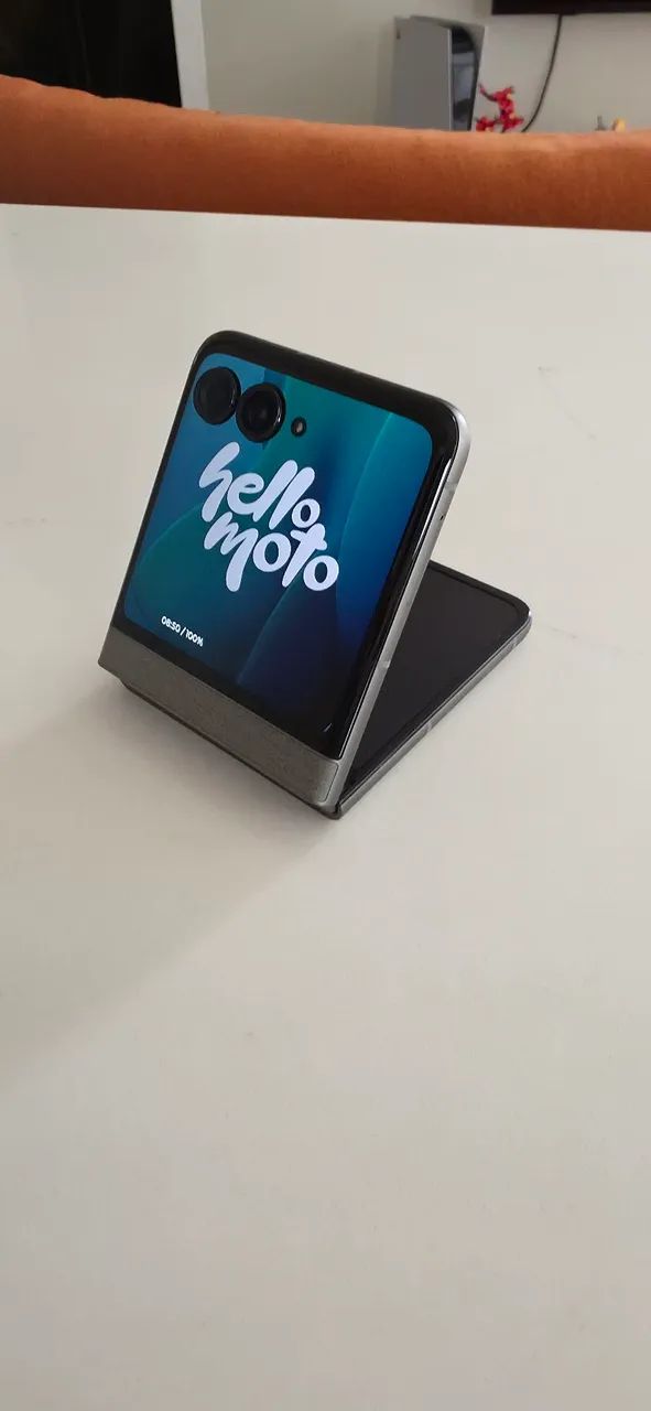 Motorola Razr 70 256Gb (Flip) - Foto 2