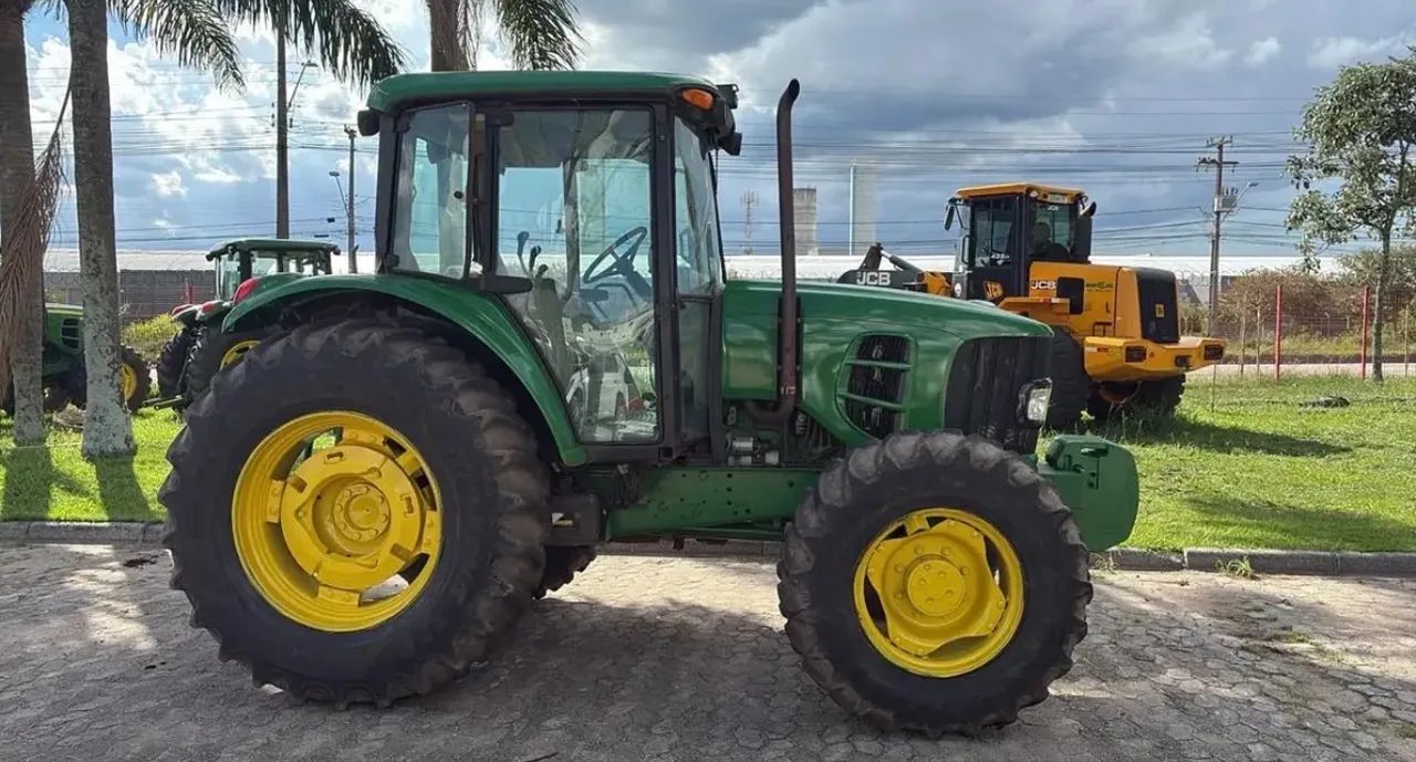 Trator John Deere 6100j - 2022 - Foto 4