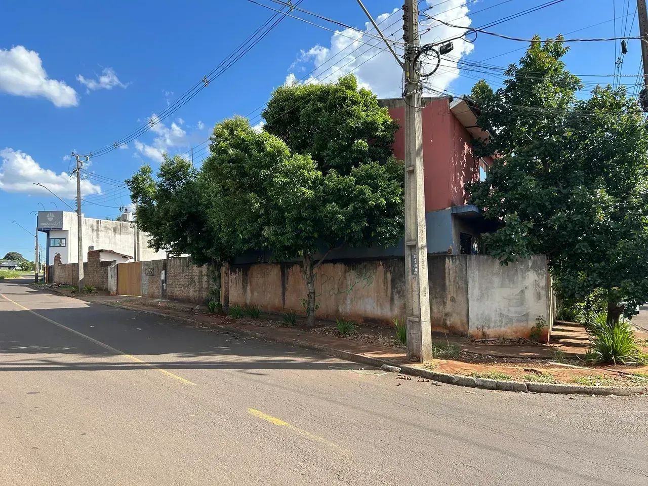 ótimo terreno com escritório e guarita 2.400 m² - Foto 3
