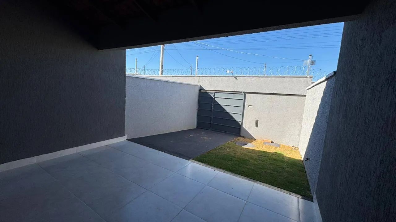 Casa de 2 Quartos Sendo 1 Suíte - Quintal - Nova - Solar Embaúba - Foto 2