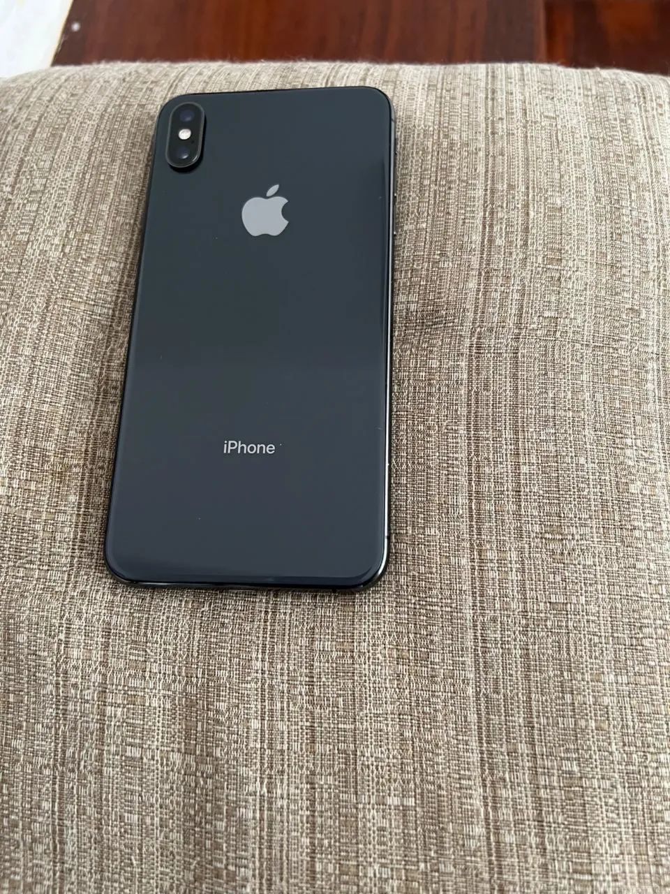 iPhone  Xs Max 