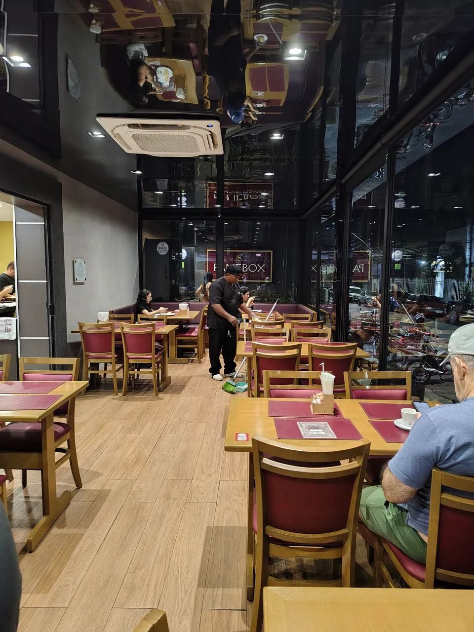 " PADARIA E RESTAURANTE " - Foto 5