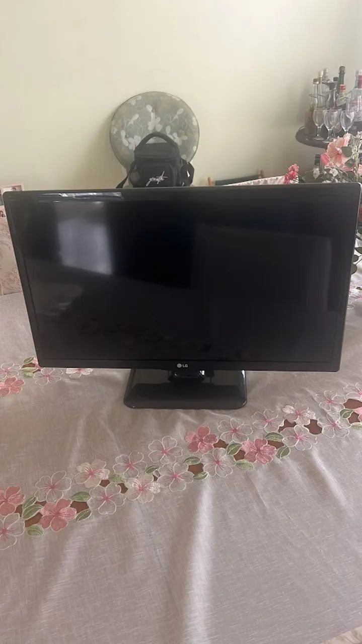 Monitor / TV 24" LG