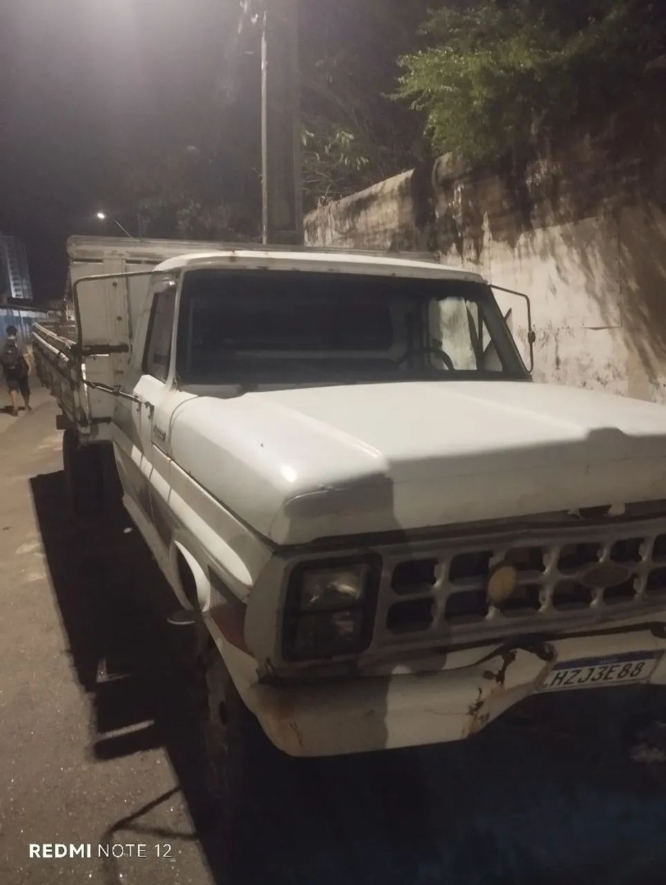 Caminhão bom de uso