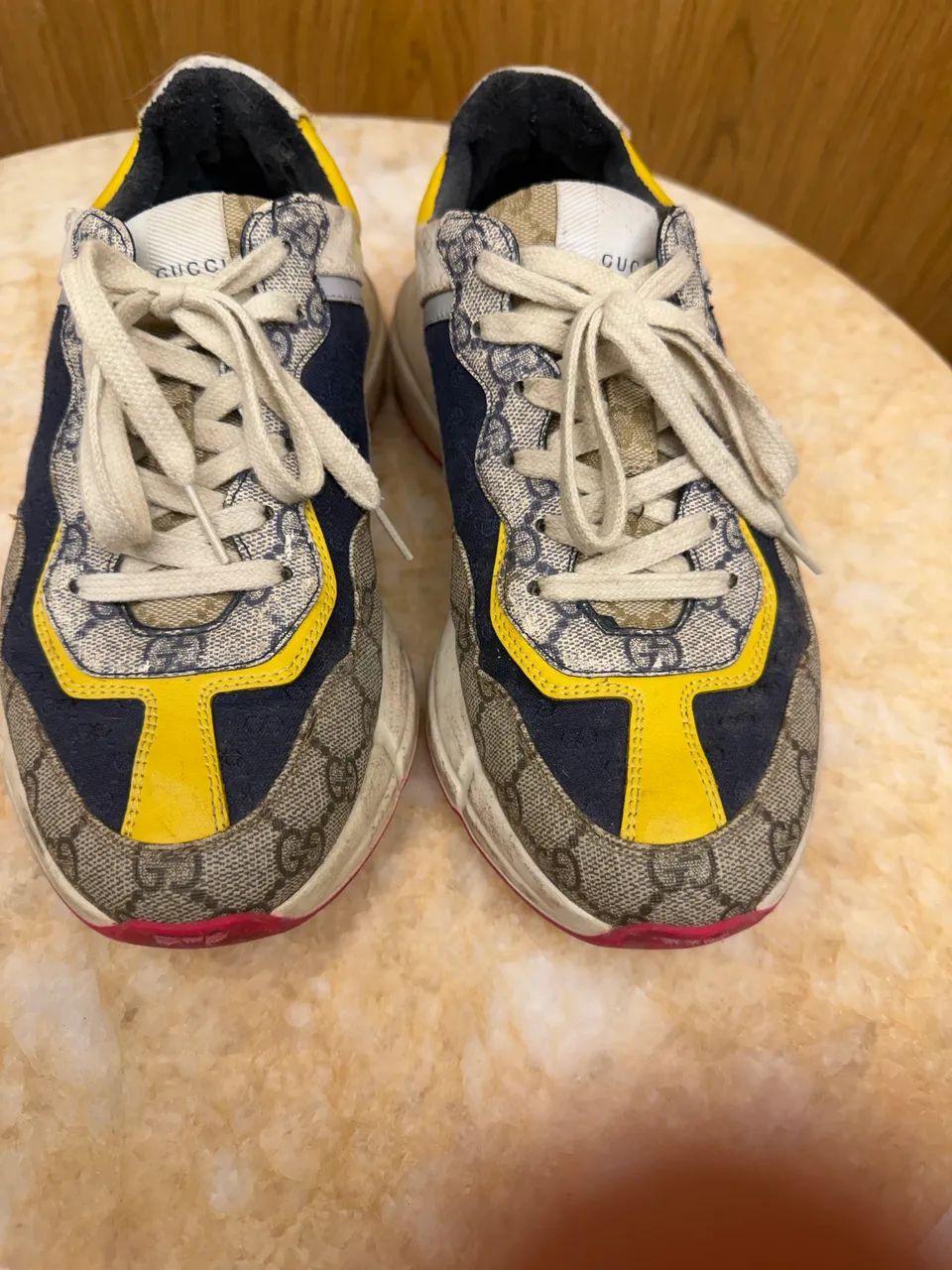 Tênis Gucci original 39 .5 Brasil  - Foto 2