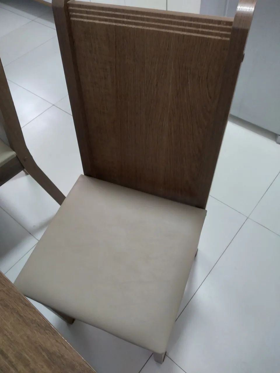 Mesa e Cadeiras  - Foto 3