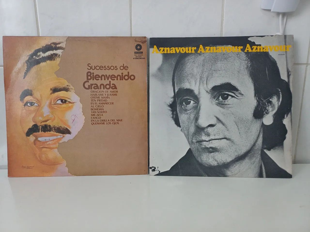 Discos de vinil antigos,  $30.00 cada um 