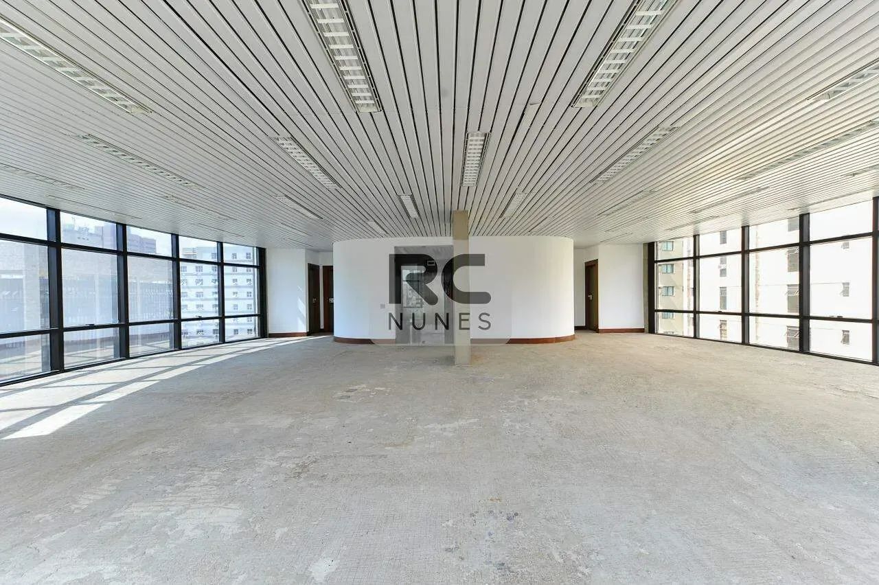 Andar com área de 143m², 1 vaga, Bairro Savassi - Belo Horizonte/MG