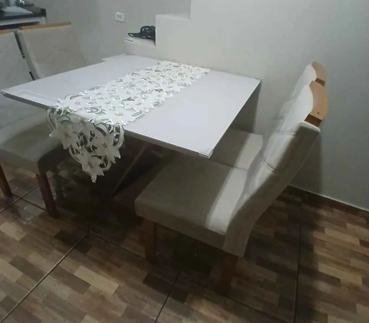 Mesa de 4 lugares  - Foto 2