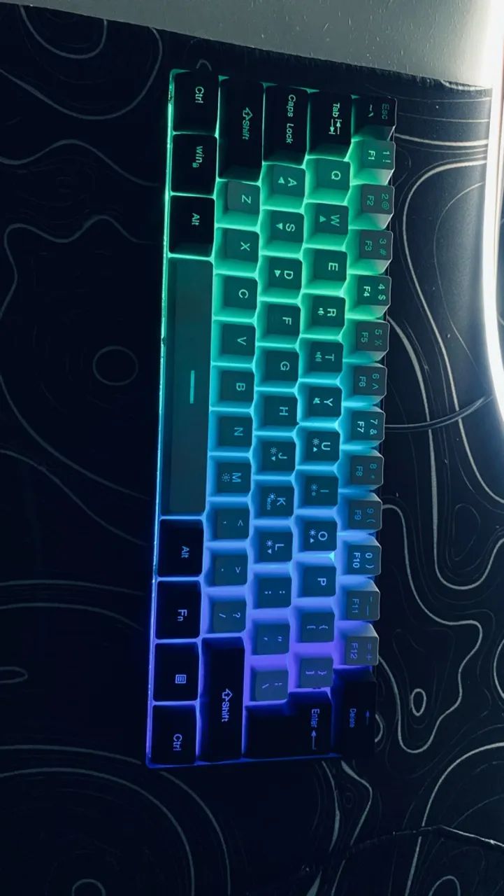 Teclado Gamer 60% RGB - Foto 3
