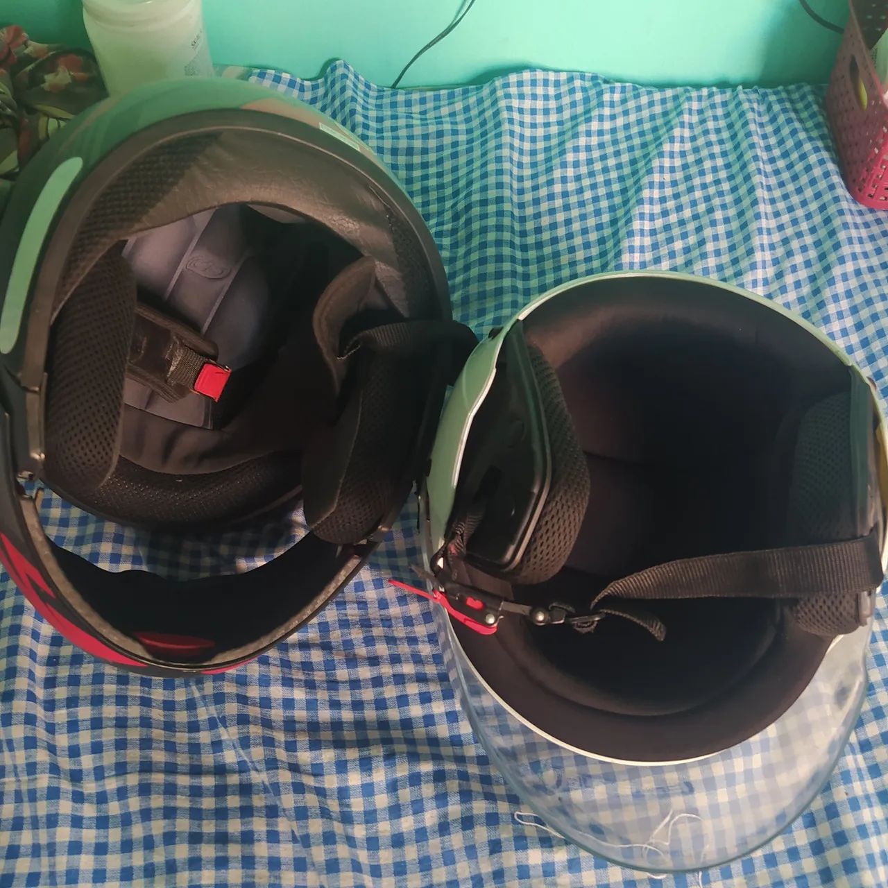 Vendo capacetes semi-novos  - Foto 5