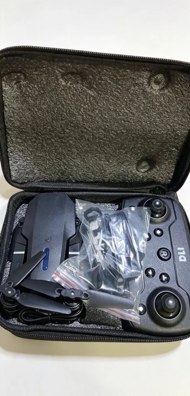 Drone E88 Pro Dual Câmera 4K Wi-Fi Preto - Novo Na Caixa Com Bateria - Foto 2