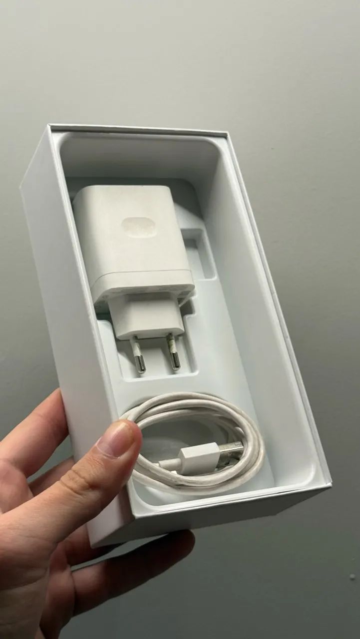 Celular Oppo A60  - Foto 4