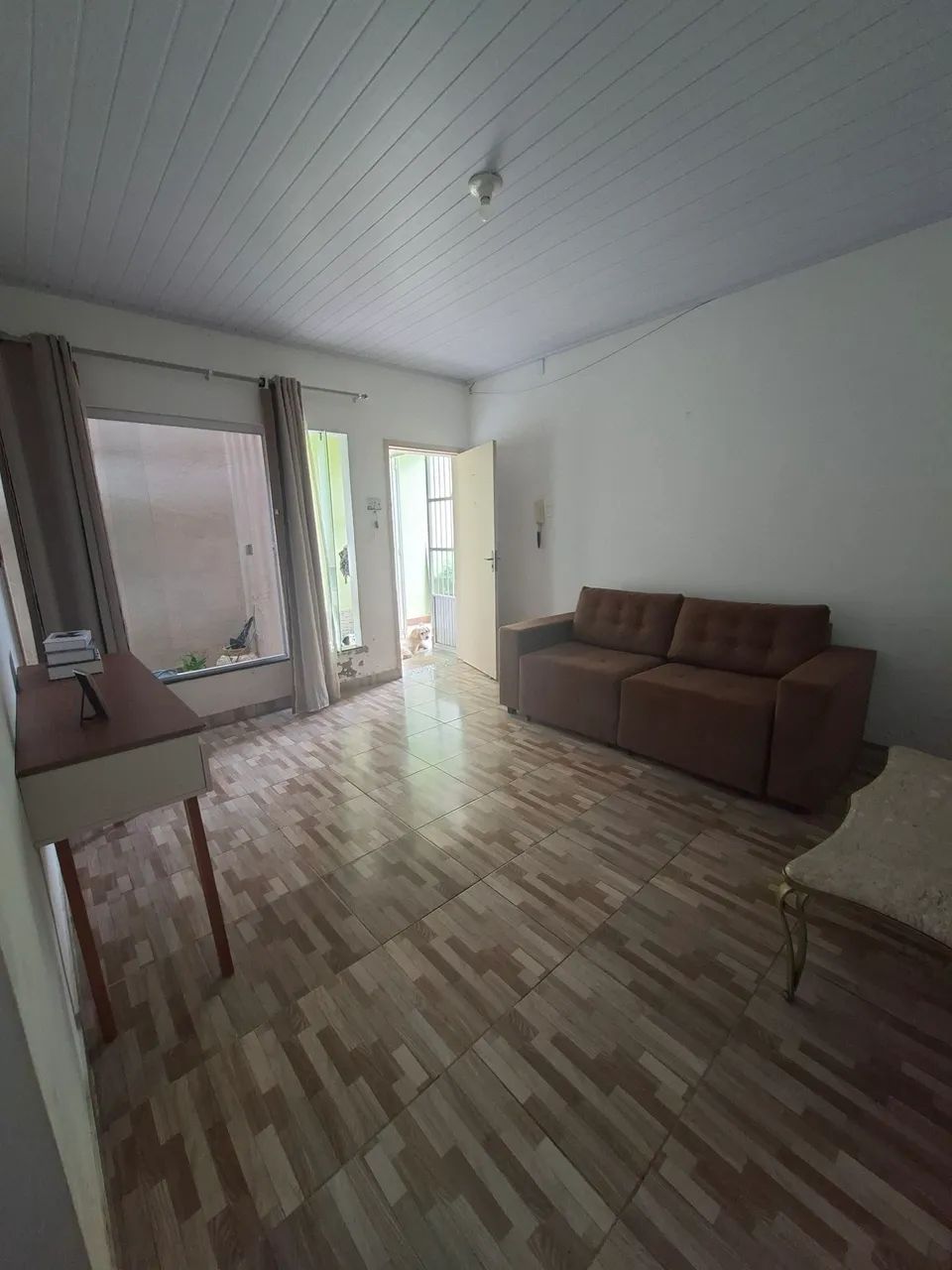 Alugo quarto para moças - Foto 2