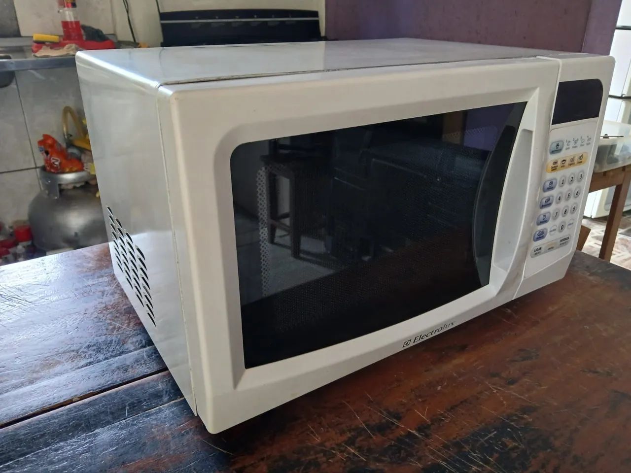 Microondas Electrolux 17 litros - Foto 2