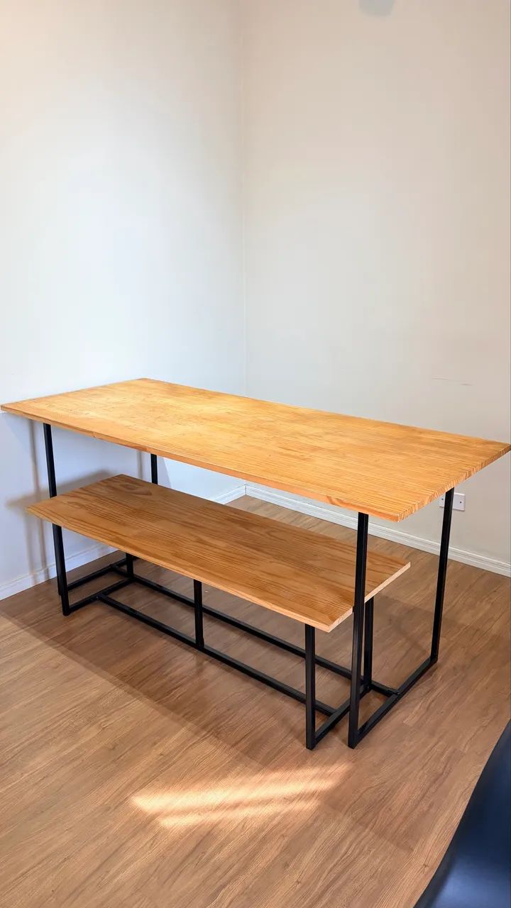 Mesa + banco estilo indústria super conservada - Foto 2