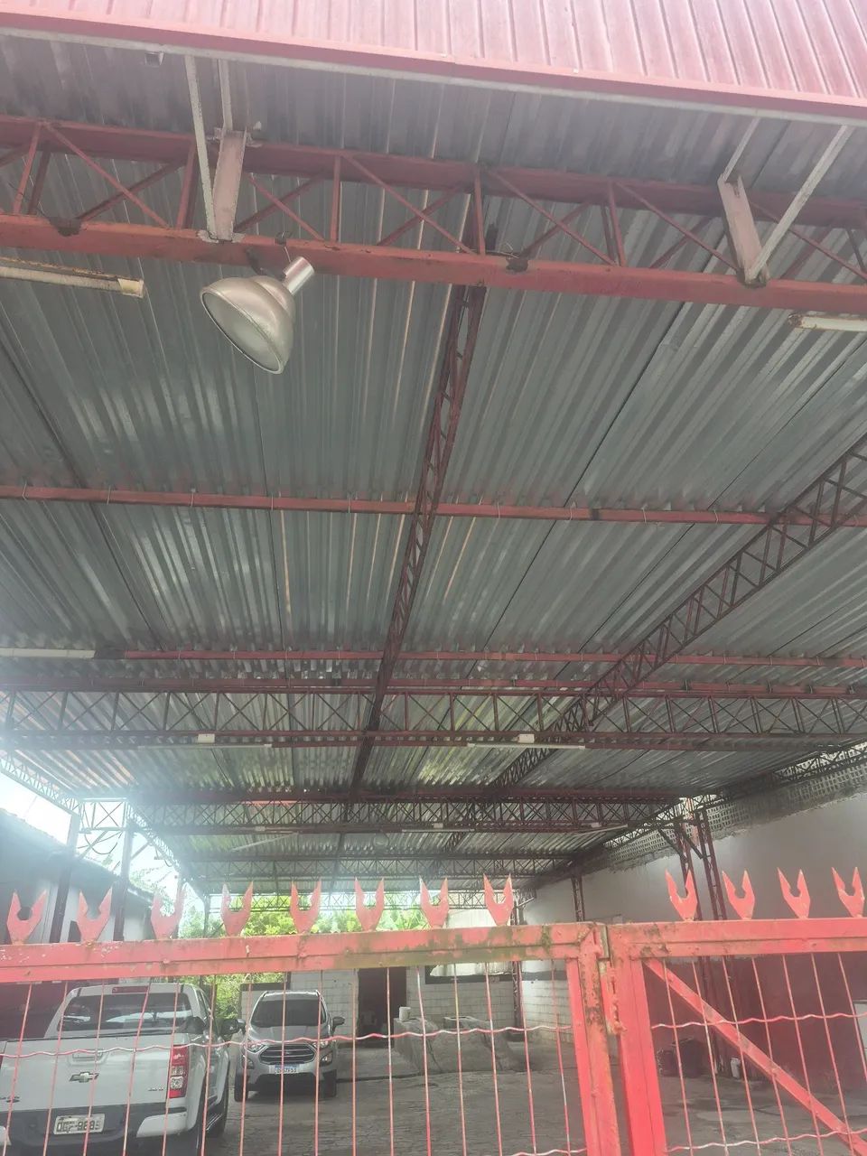 Estrutura de Ferro e Alumínio 