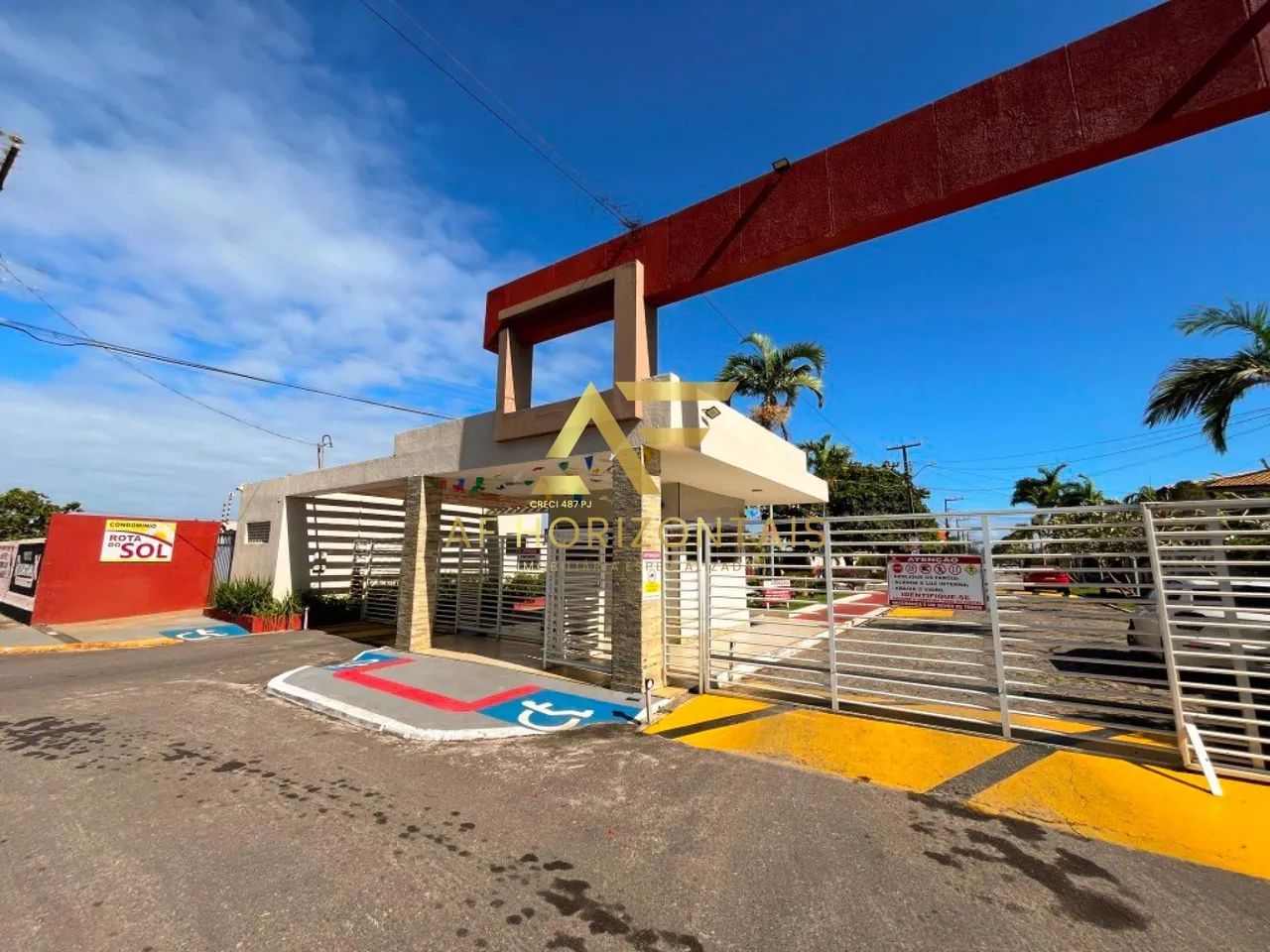Lote no Condomínio Rota do Sol (250 m²), na Aruana.