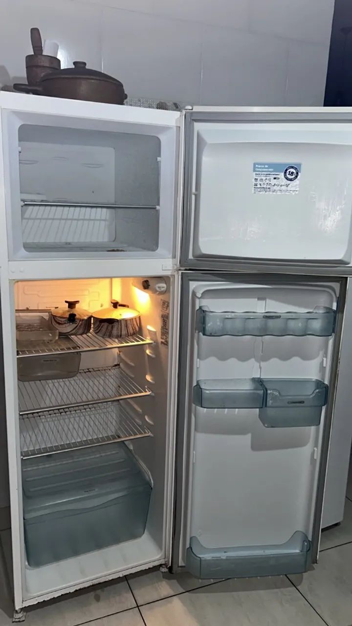 Geladeira Electrolux 359 litros - Foto 2