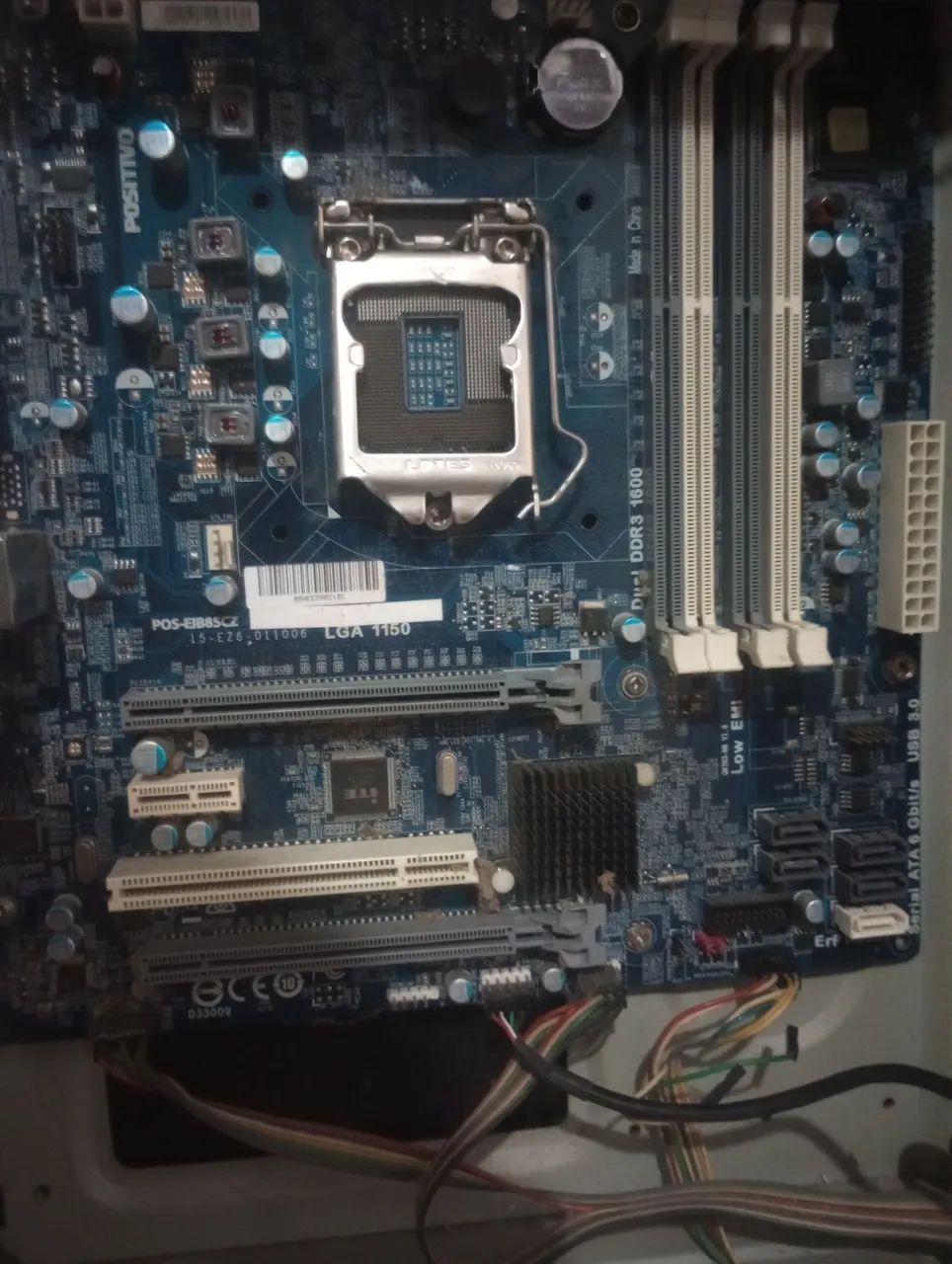 Kit xeon processador 1240 V2 e placa mãe (não funciona a placa) - Foto 5