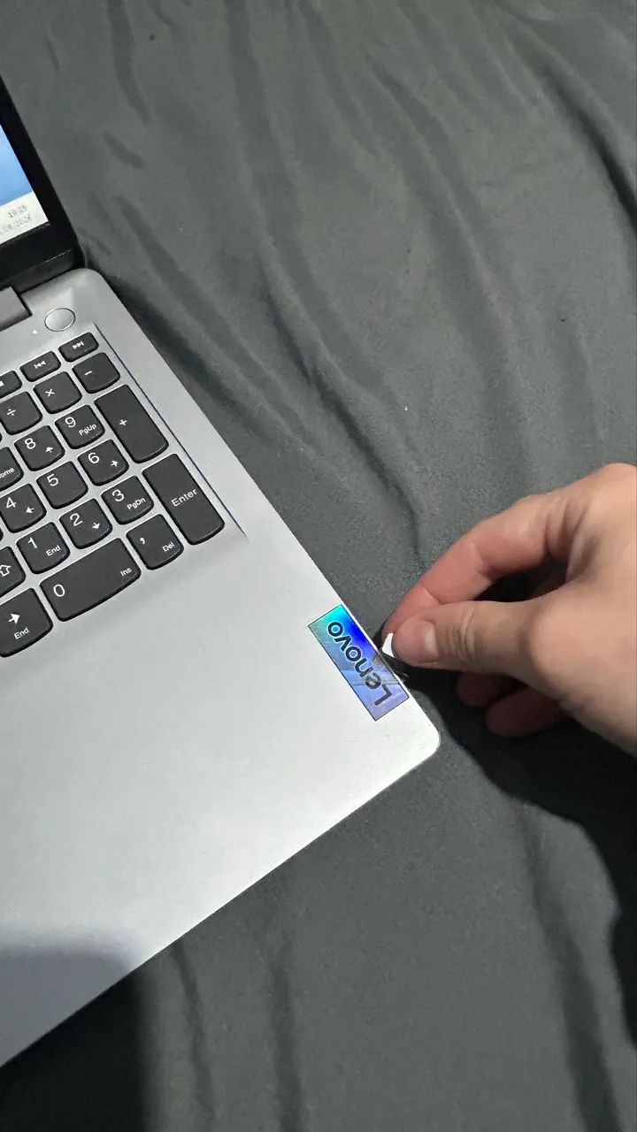 Notebook Lenovo  - Foto 4