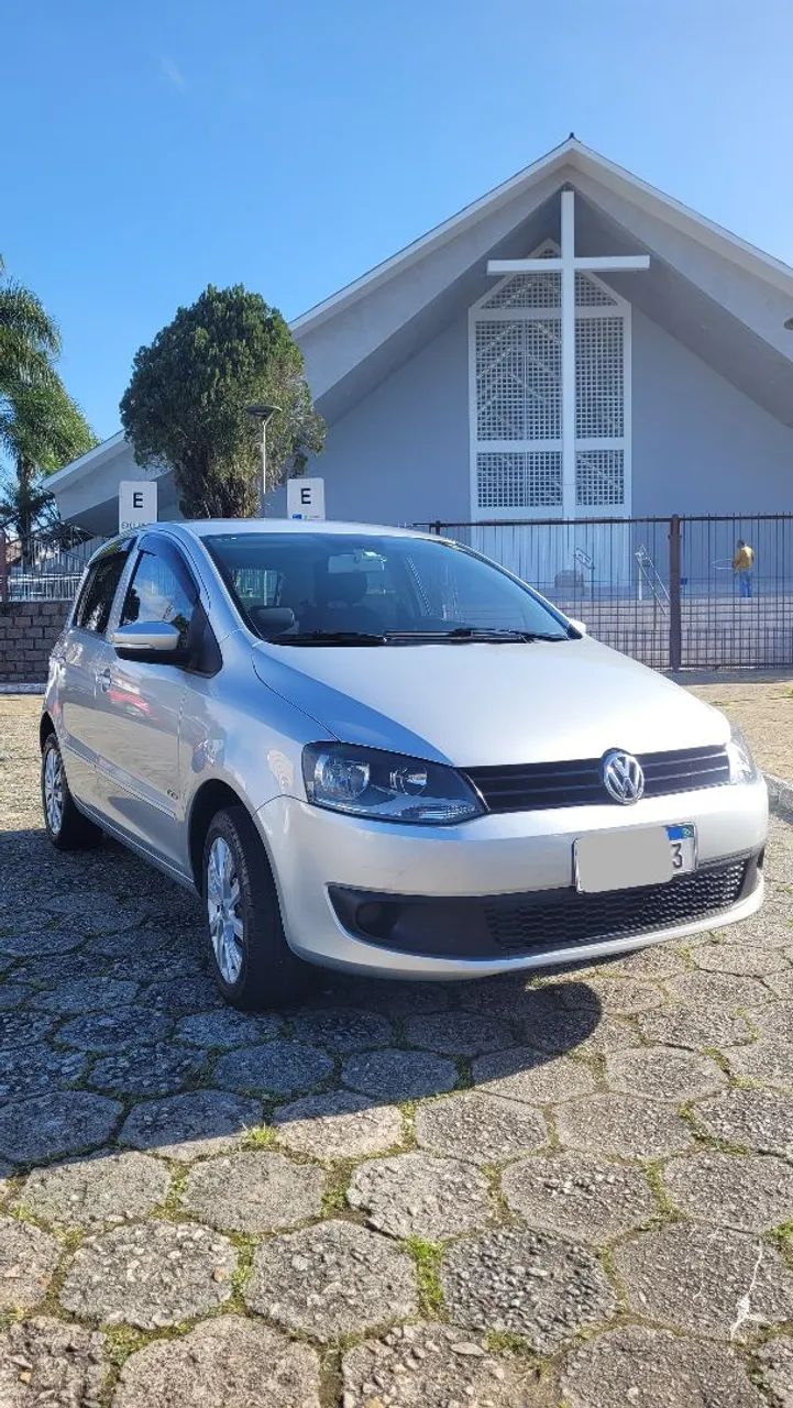 Volkswagen Fox 1.6 MI Total Flex 8V 5P 2011