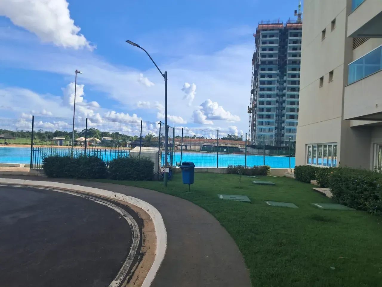 ALUGO APARTAMENTO NO GOLDEN GREEN - Foto 4
