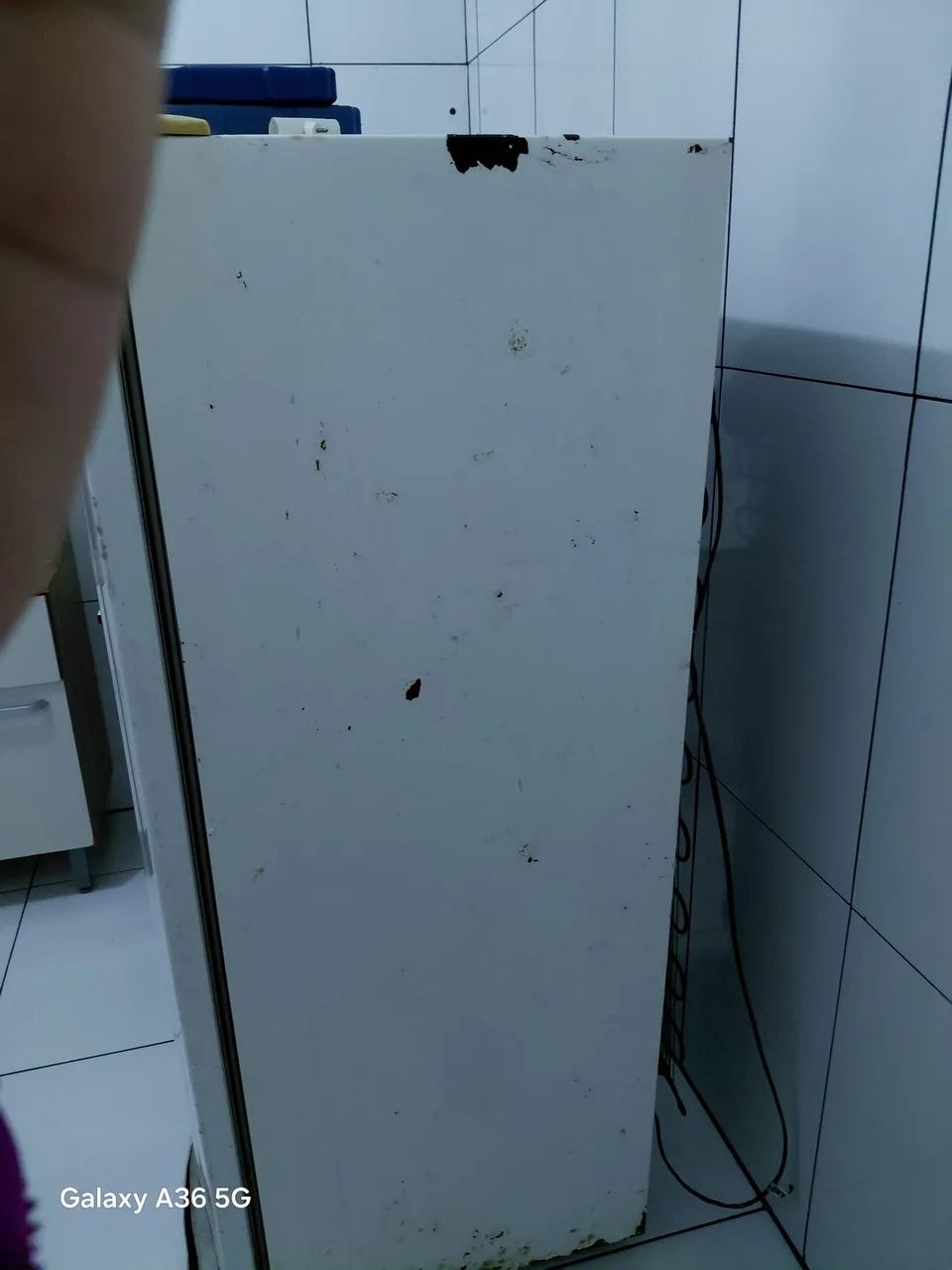 Geladeira semi nova 