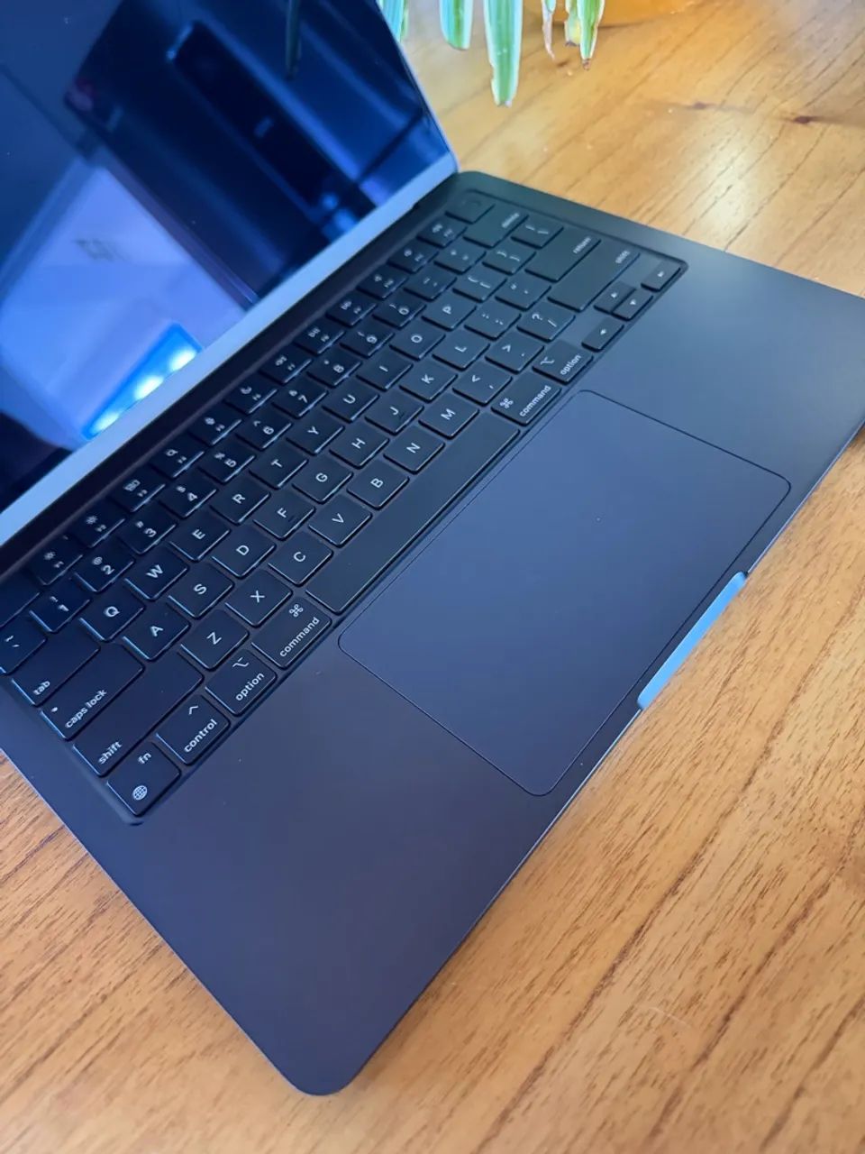 MacBook Air M2 2022 - Foto 3