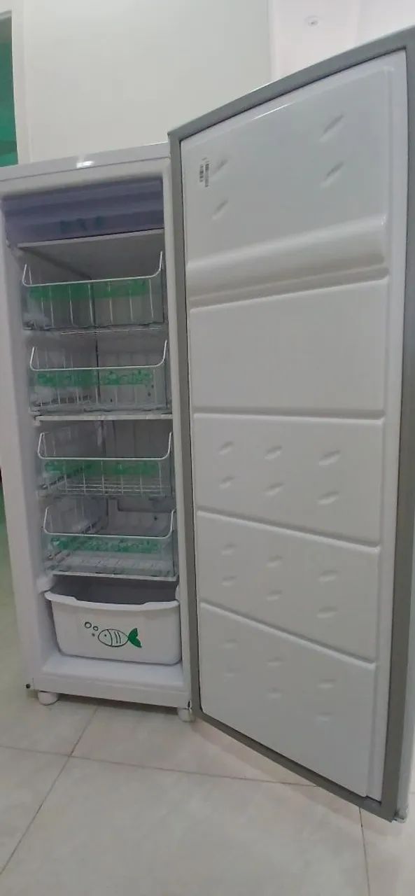 Freezer Consul Vertical 121 litros - Foto 4