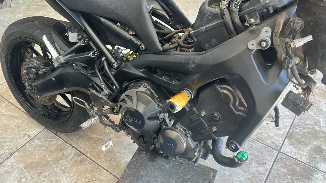 Mt 09 