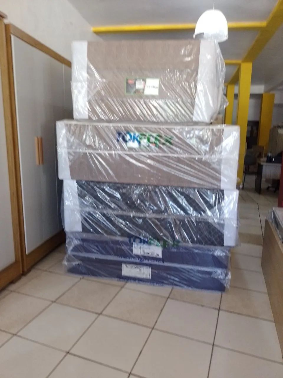Colchões/mesa/Beliches/Guarda-Roupa - Foto 4