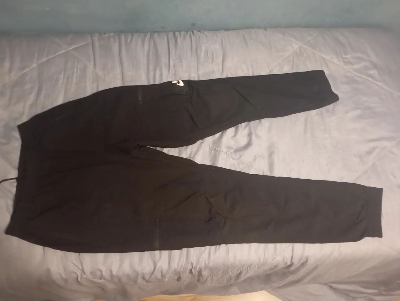 Calça cargo nike