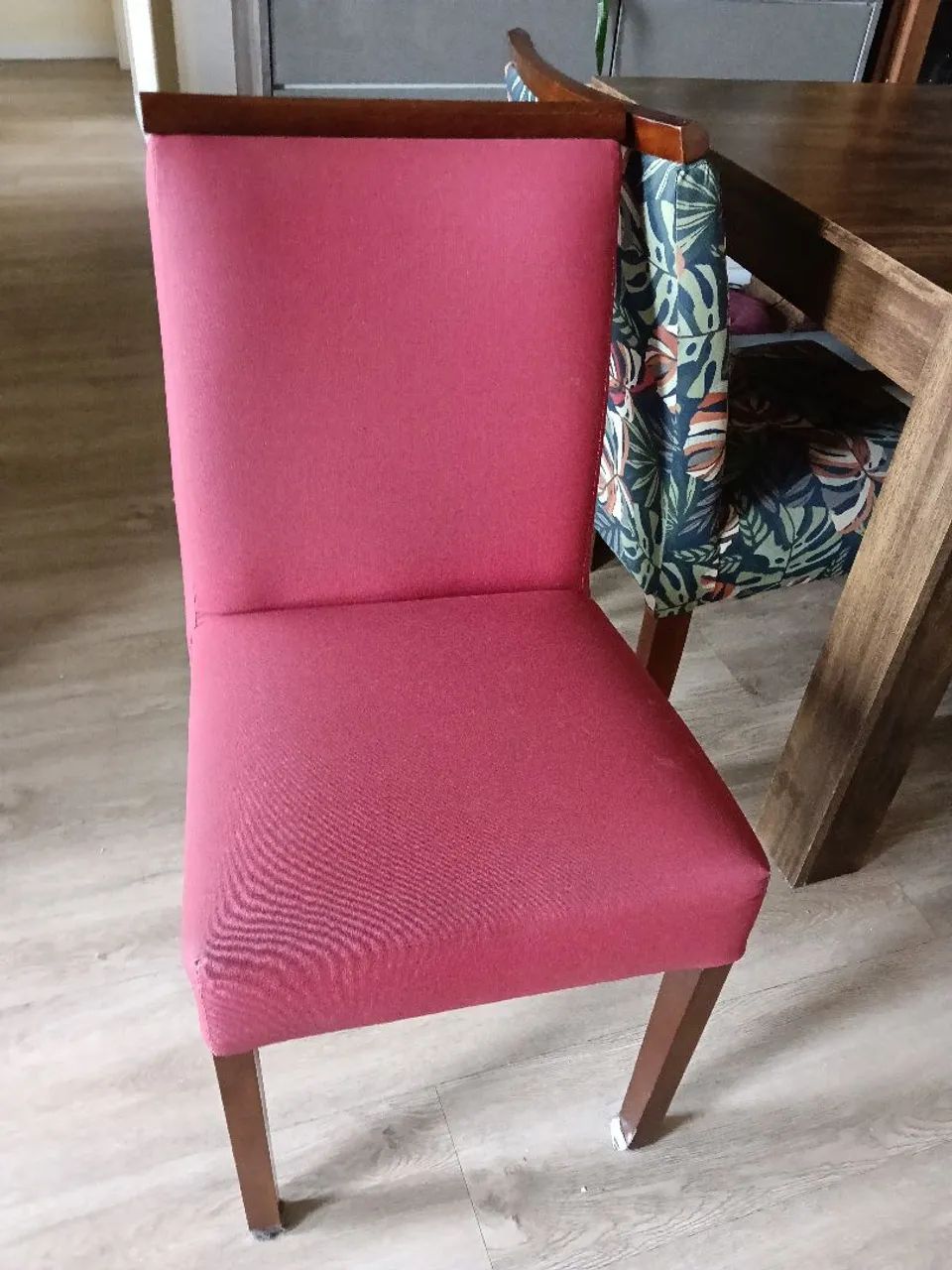 Mesa com 6 cadeiras. Não entrego. - Foto 3
