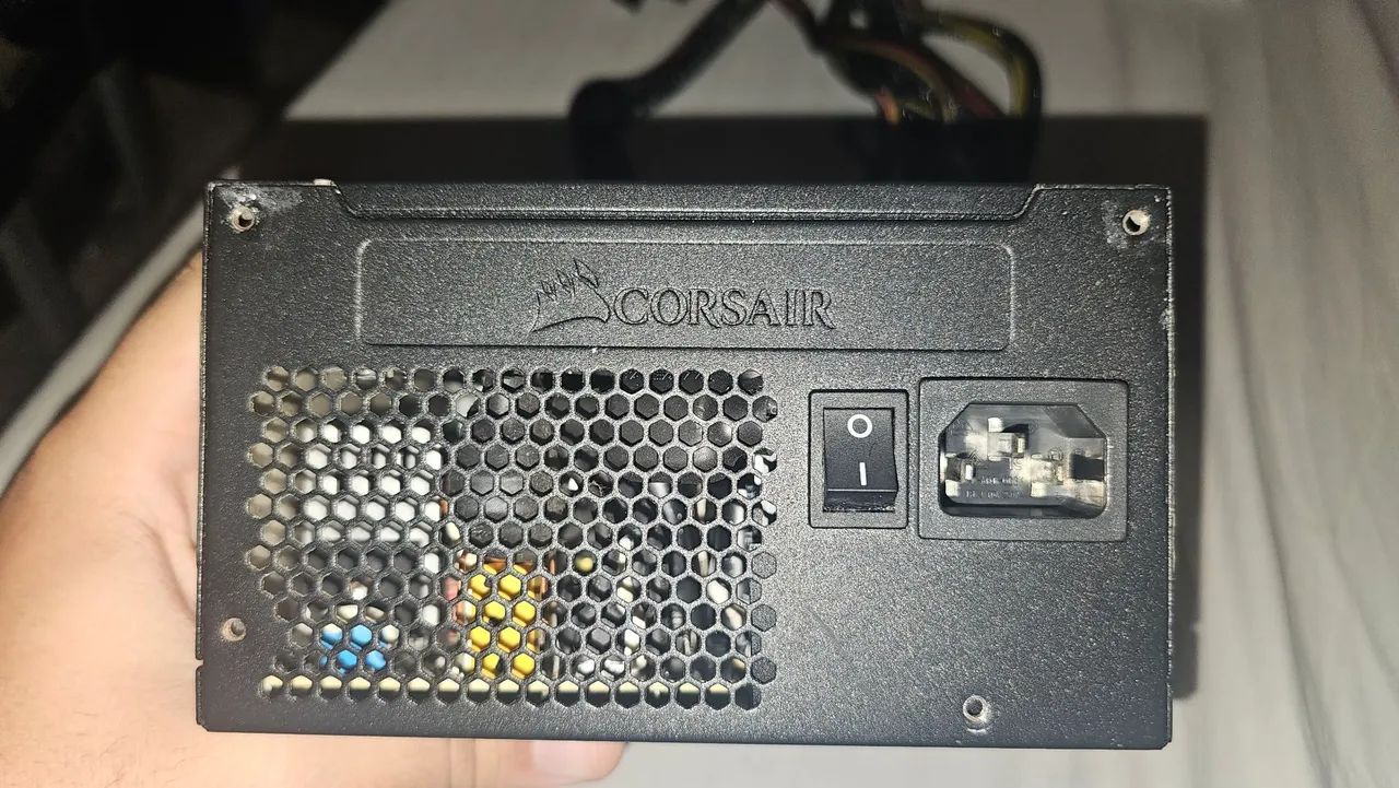 FONTE CORSAIR 650W - Foto 3