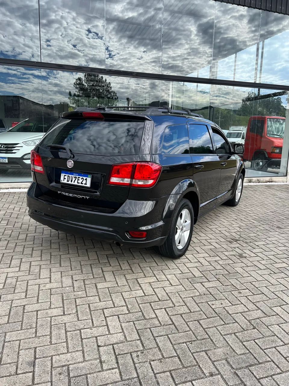 Fiat Freemont 2.4 16V 5P Aut. 2013 - Foto 3