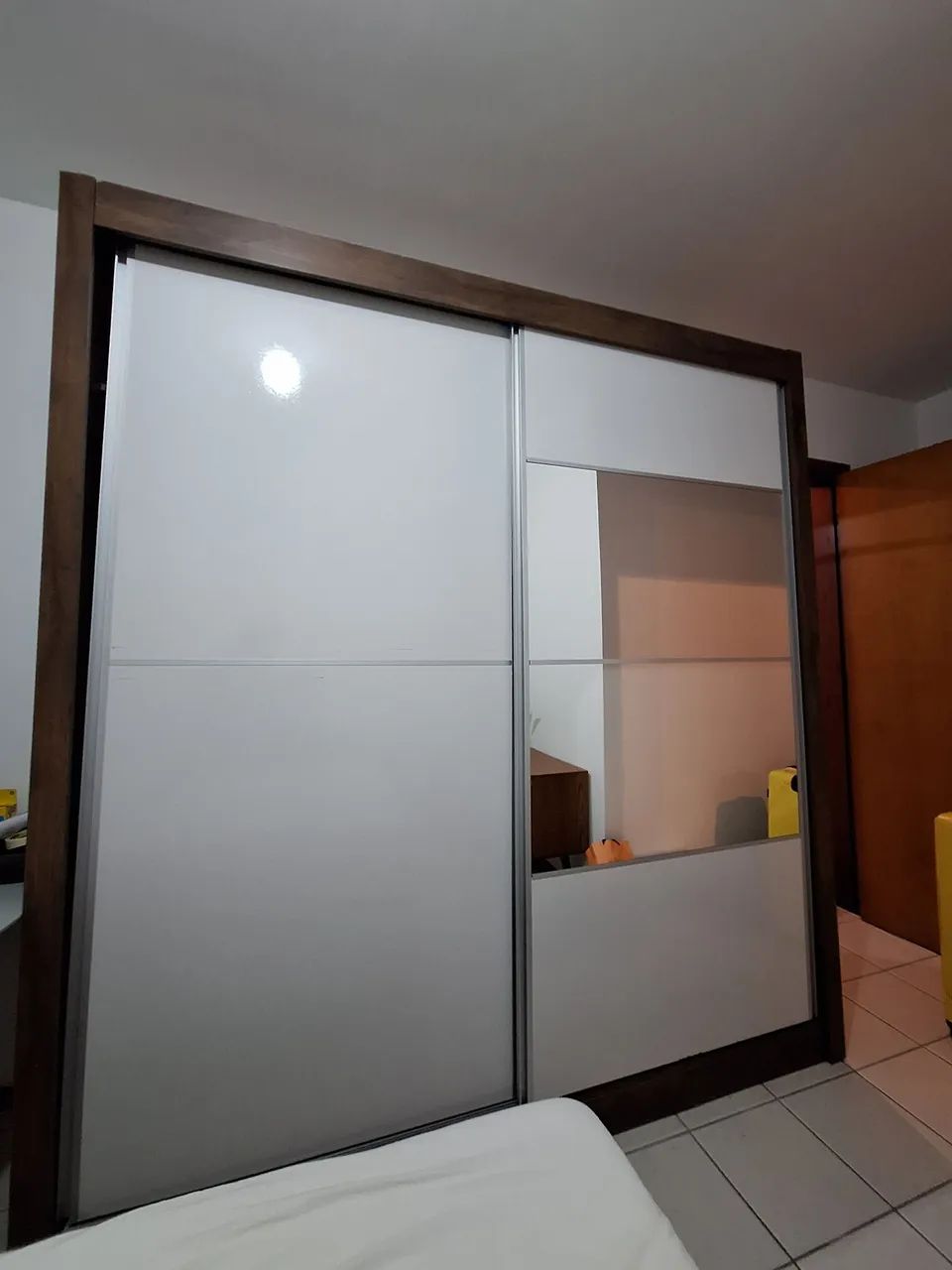 GUARDA-ROUPA CASAL