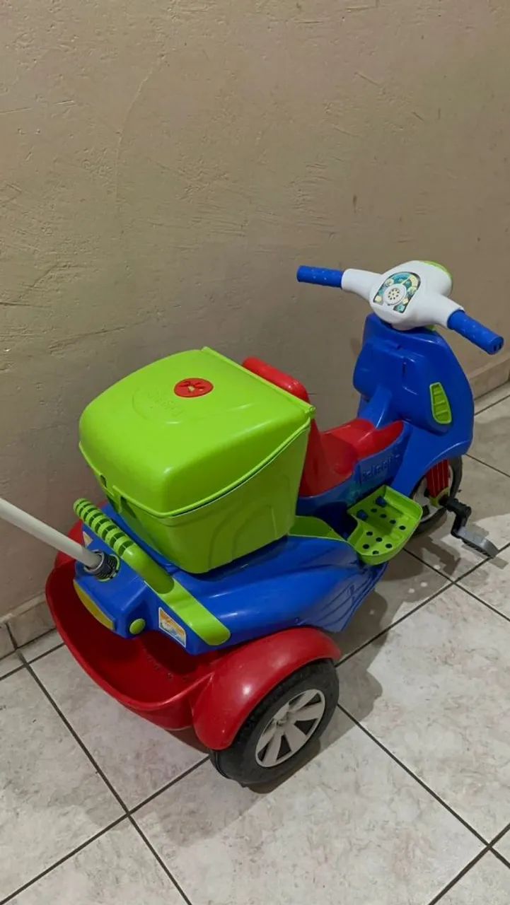 Carrinho Triciclo de Passeio Infantil - Foto 2
