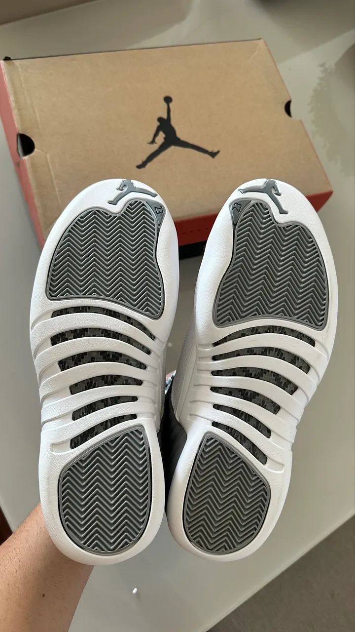 Jordan 12 Stealth 42 NOVO  - Foto 2