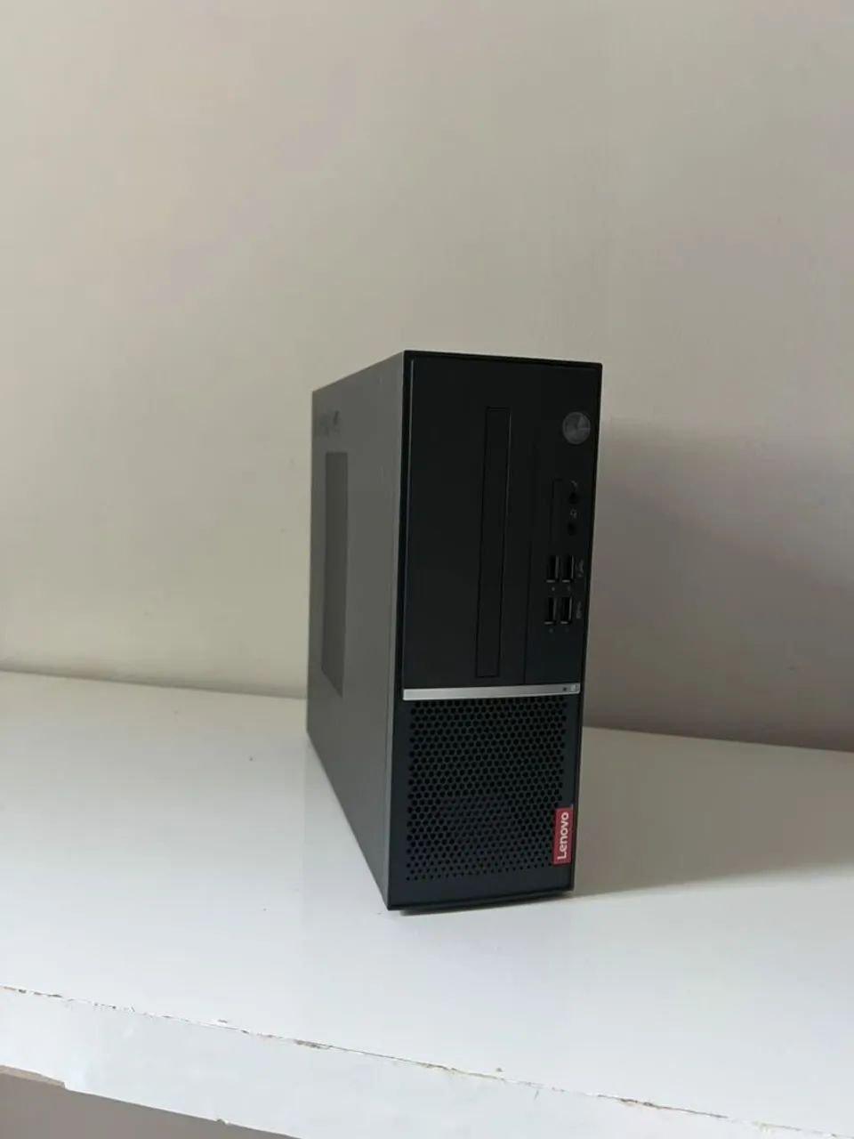 Lenovo V50S 