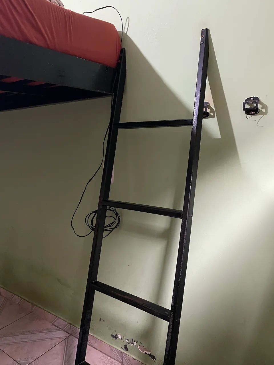 Cama suspensa  - Foto 3