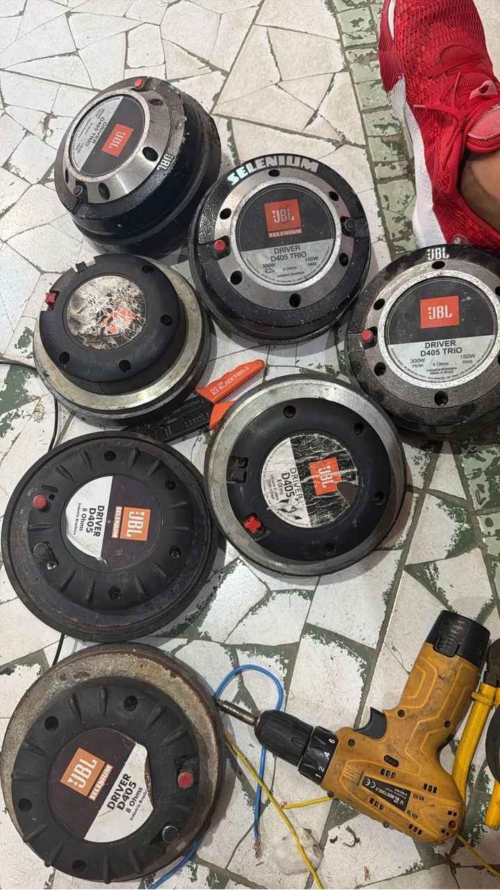 D405 normal e d405 trio