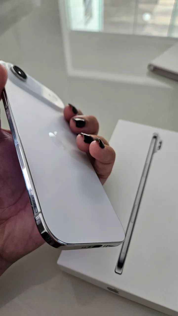 Iphone 17 AIR BRANCO 256GB - Foto 4