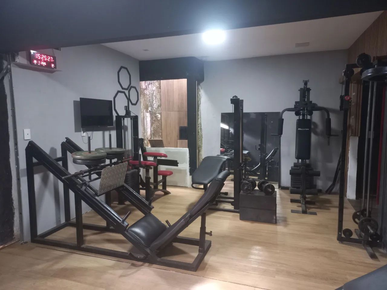 Máquinas de musculação 