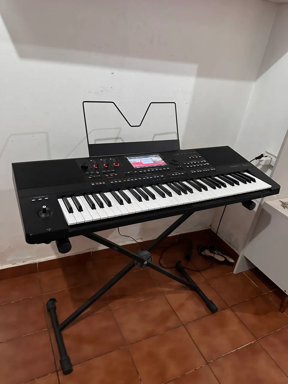 Teclado Medeli AKX10 Semi novo  - Foto 4