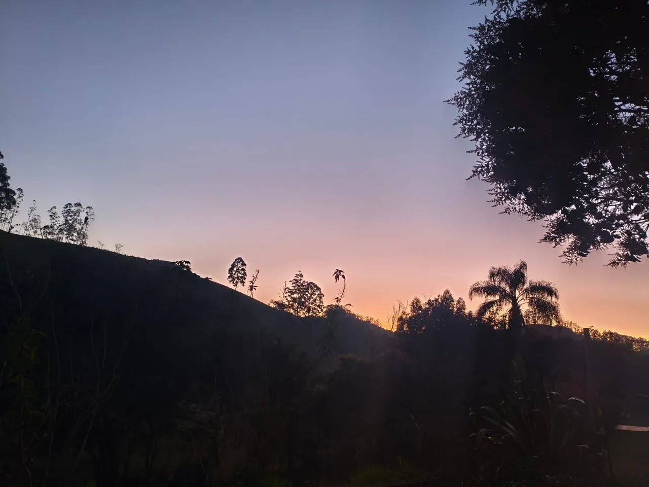 Terreno e chácara, represa de paraibuna 