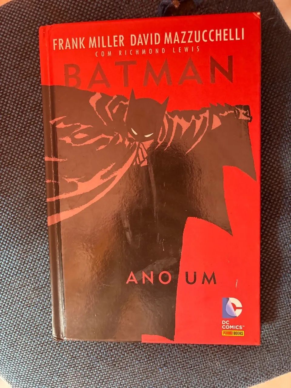 BATMAN: ANO UM