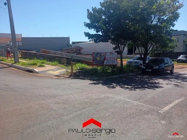 Terreno Comercial com 450 metros quadrados - Foto 2
